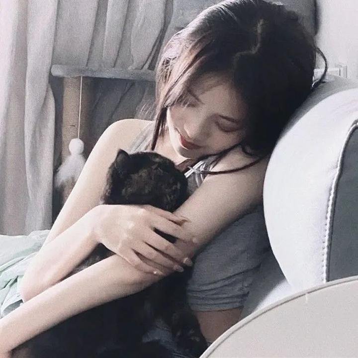 小伊奈的熊熊公仔